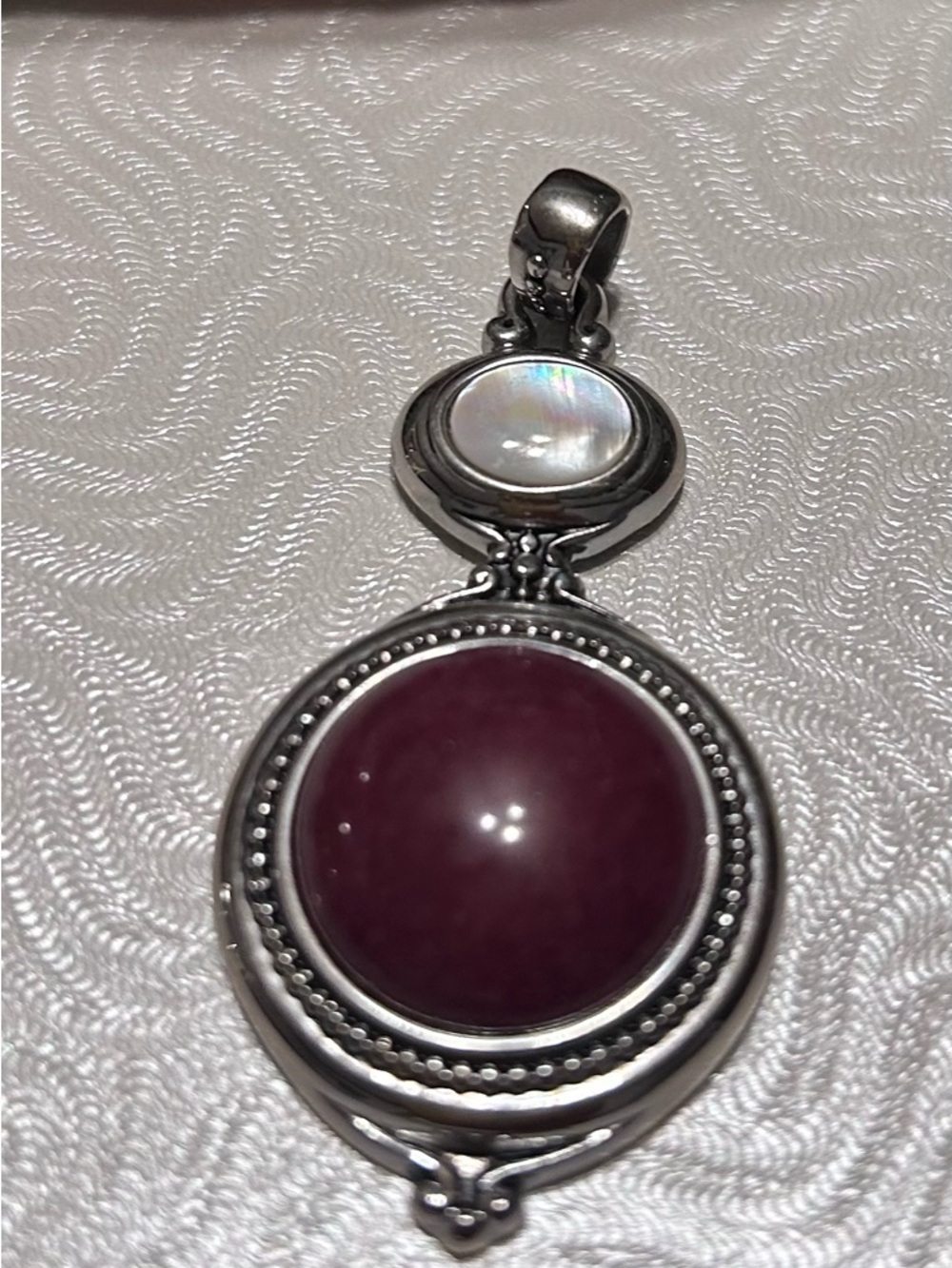 Lia Sophia pendant